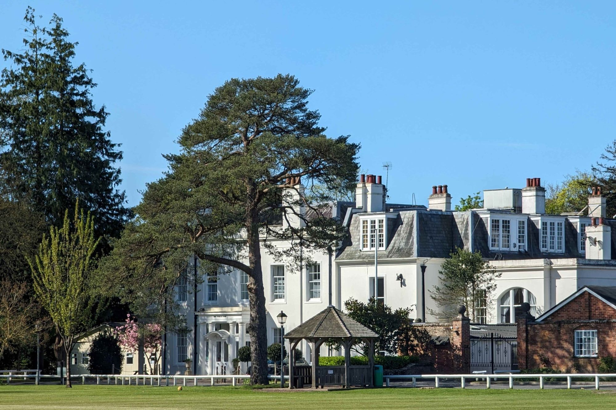 West Hill Park
